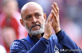 英超首位主帅下课!刚续约就遭解雇,曾率队力压曼城1分