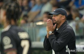 10连胜!孔帕尼的拜仁让德甲颤抖,瓜迪奥拉当年一句话真说对了?